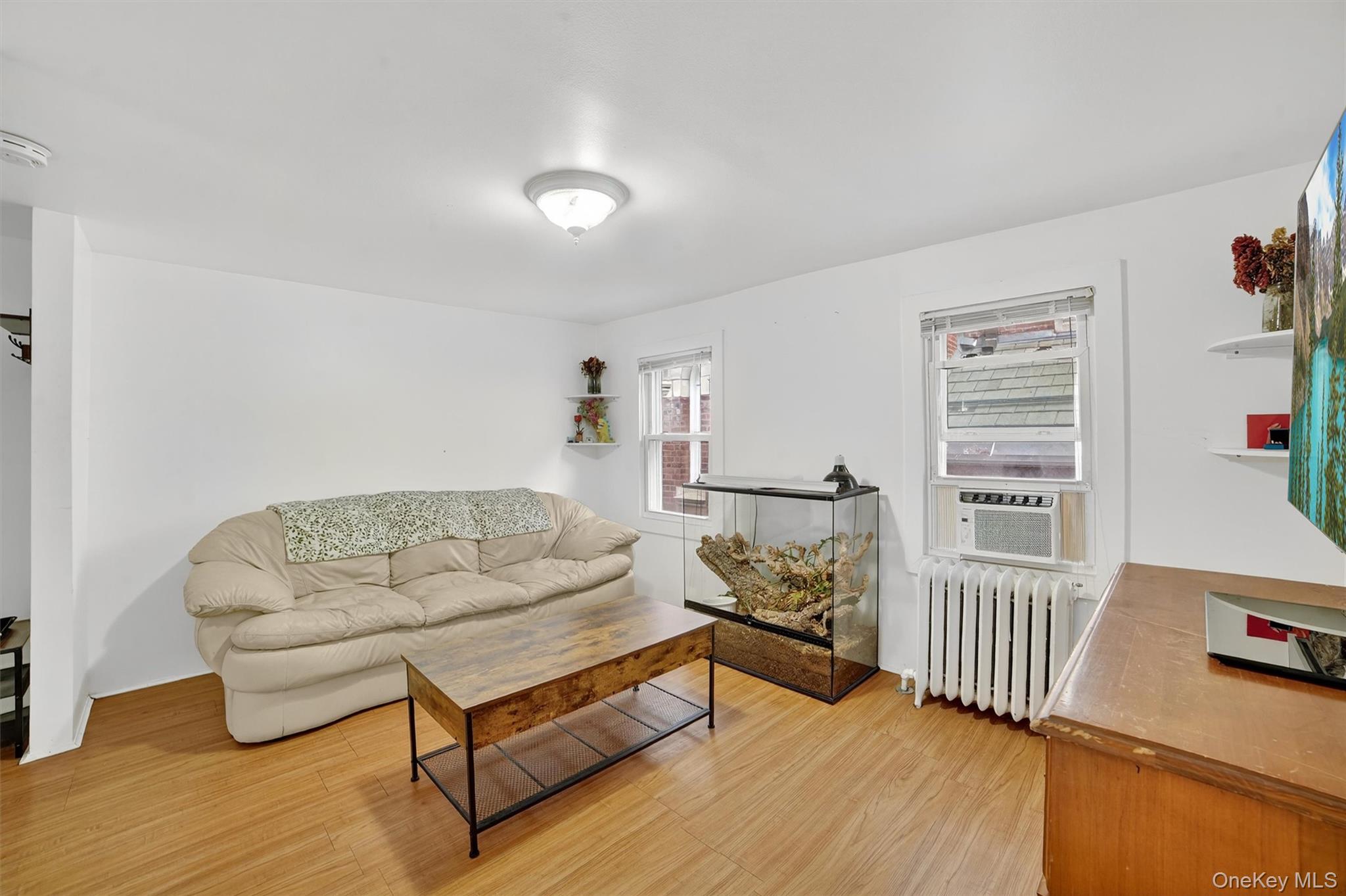 140 Beekman Avenue