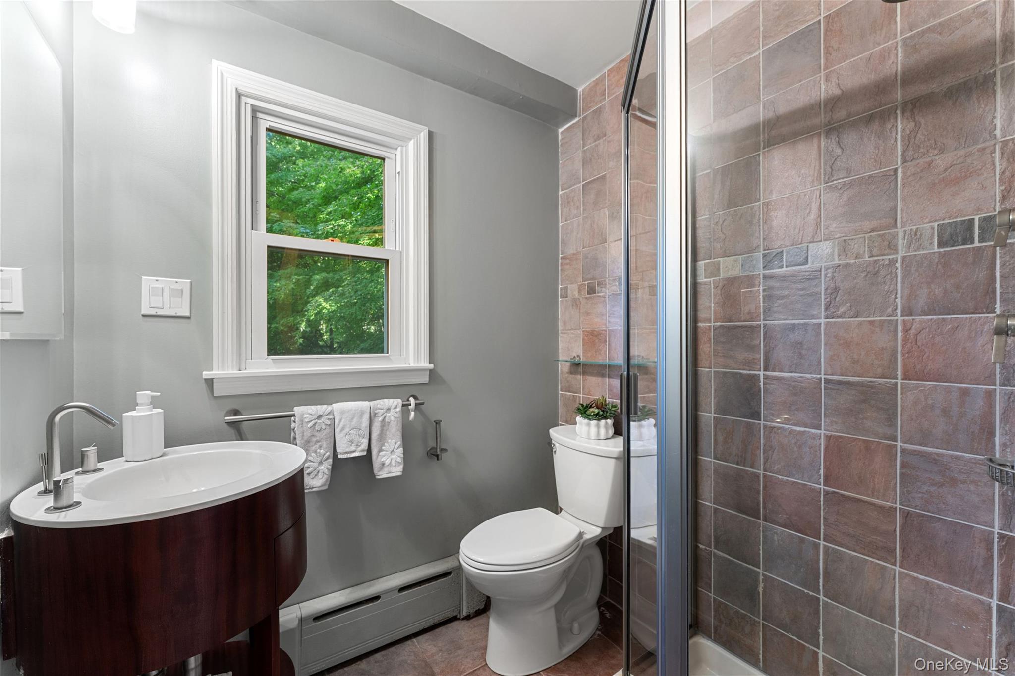 4 Pin Oak Lane