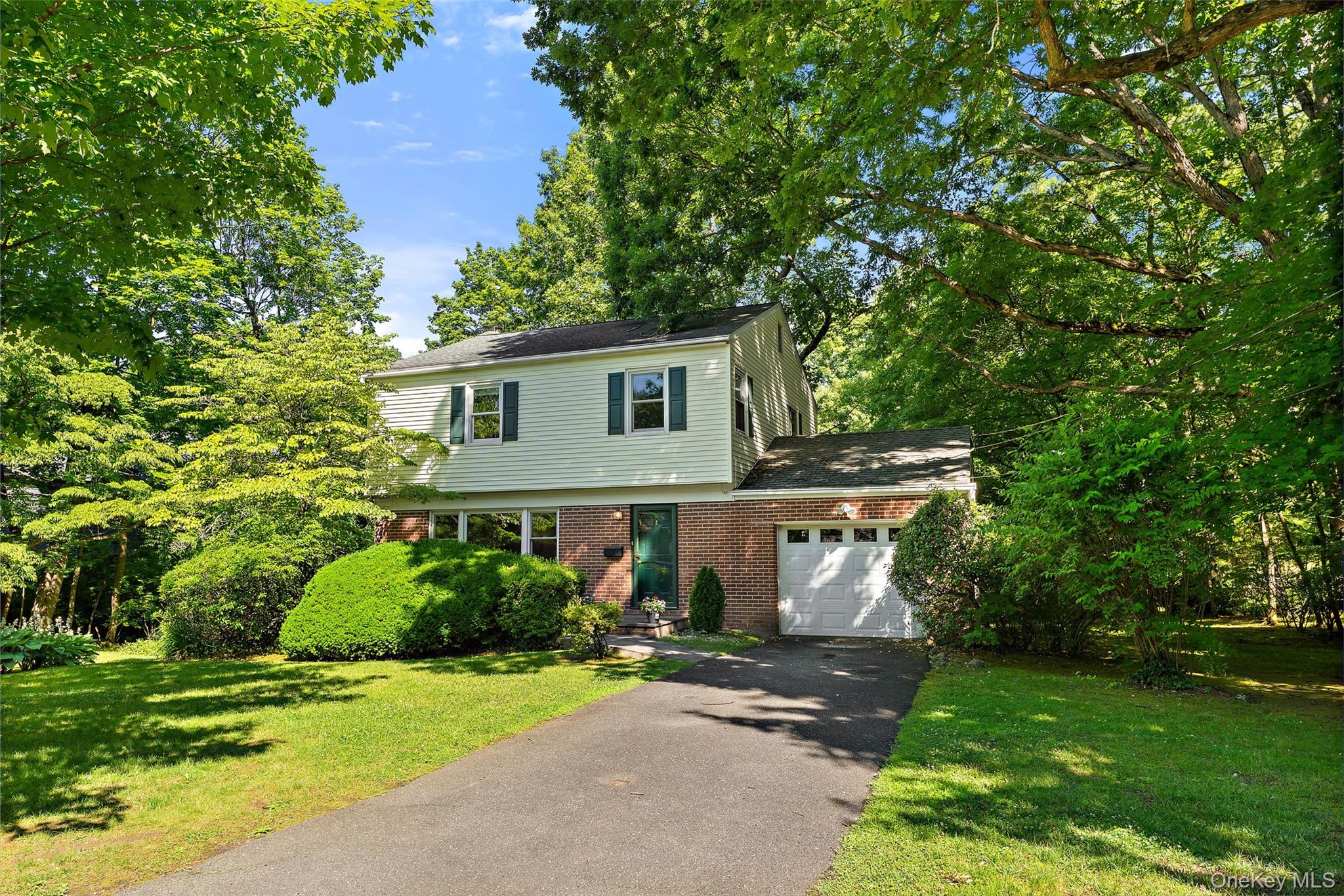 4 Pin Oak Lane