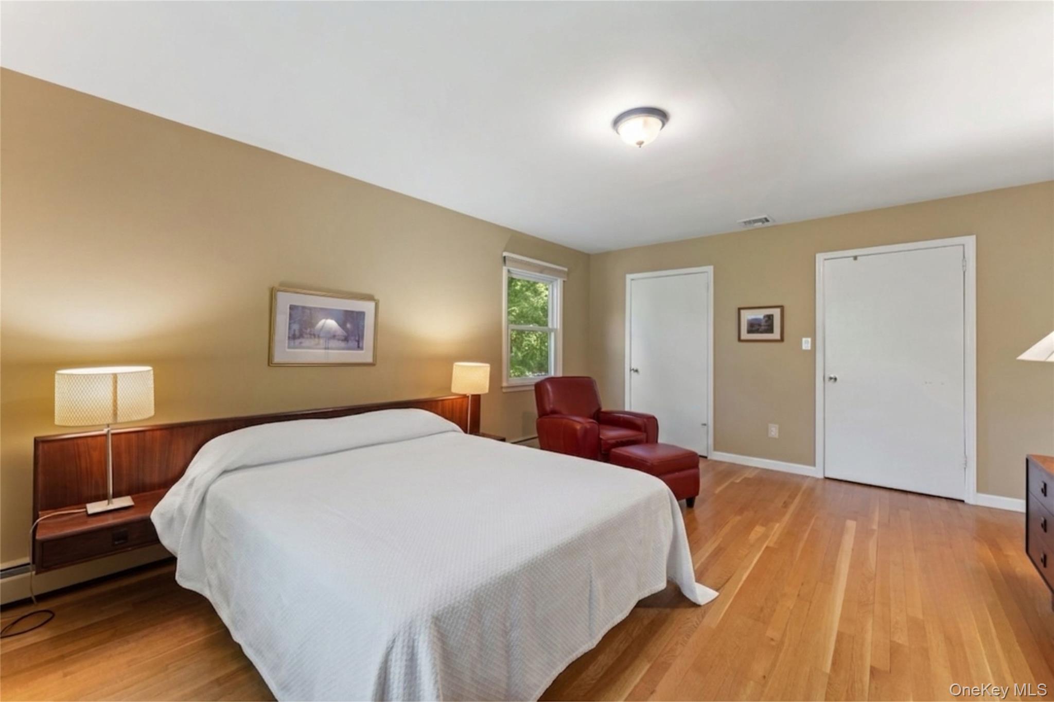 4 Pin Oak Lane