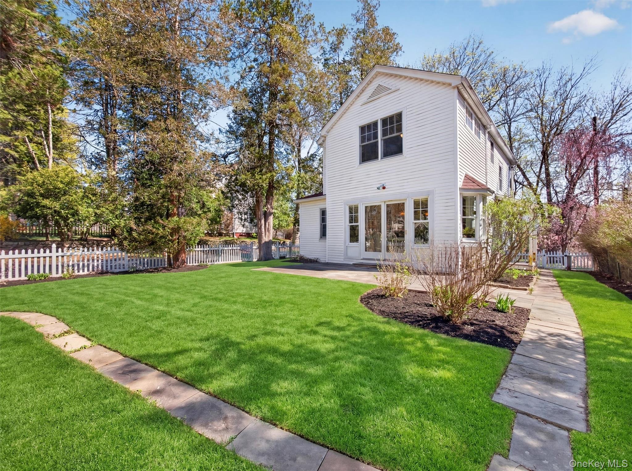108 Summit Avenue