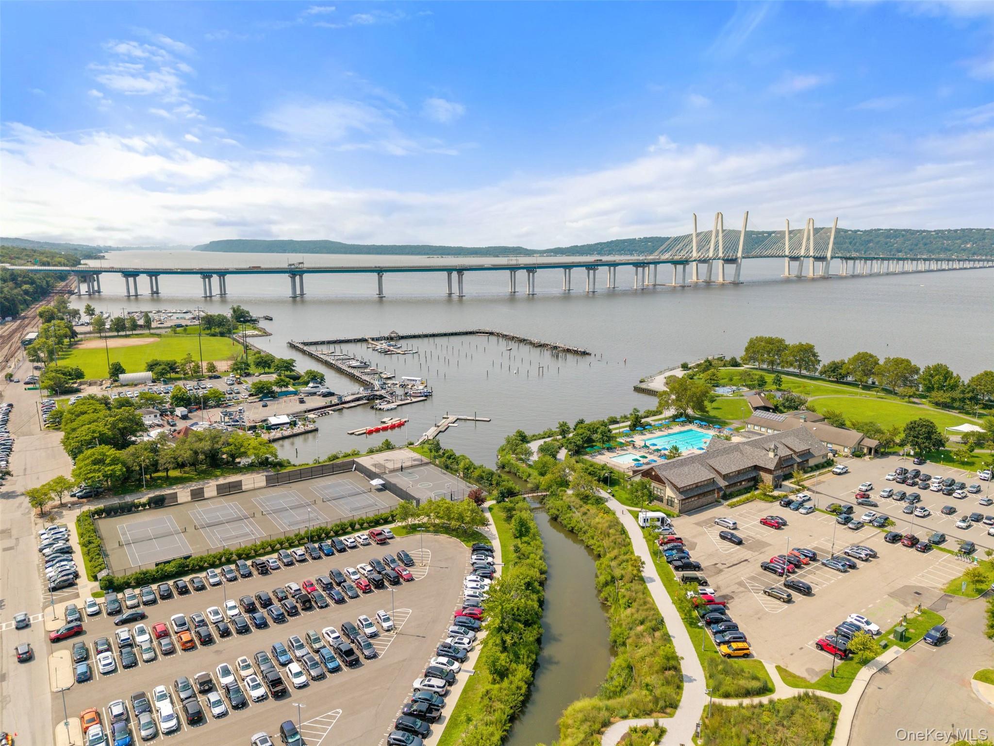 127 W Main Street Unit: 200