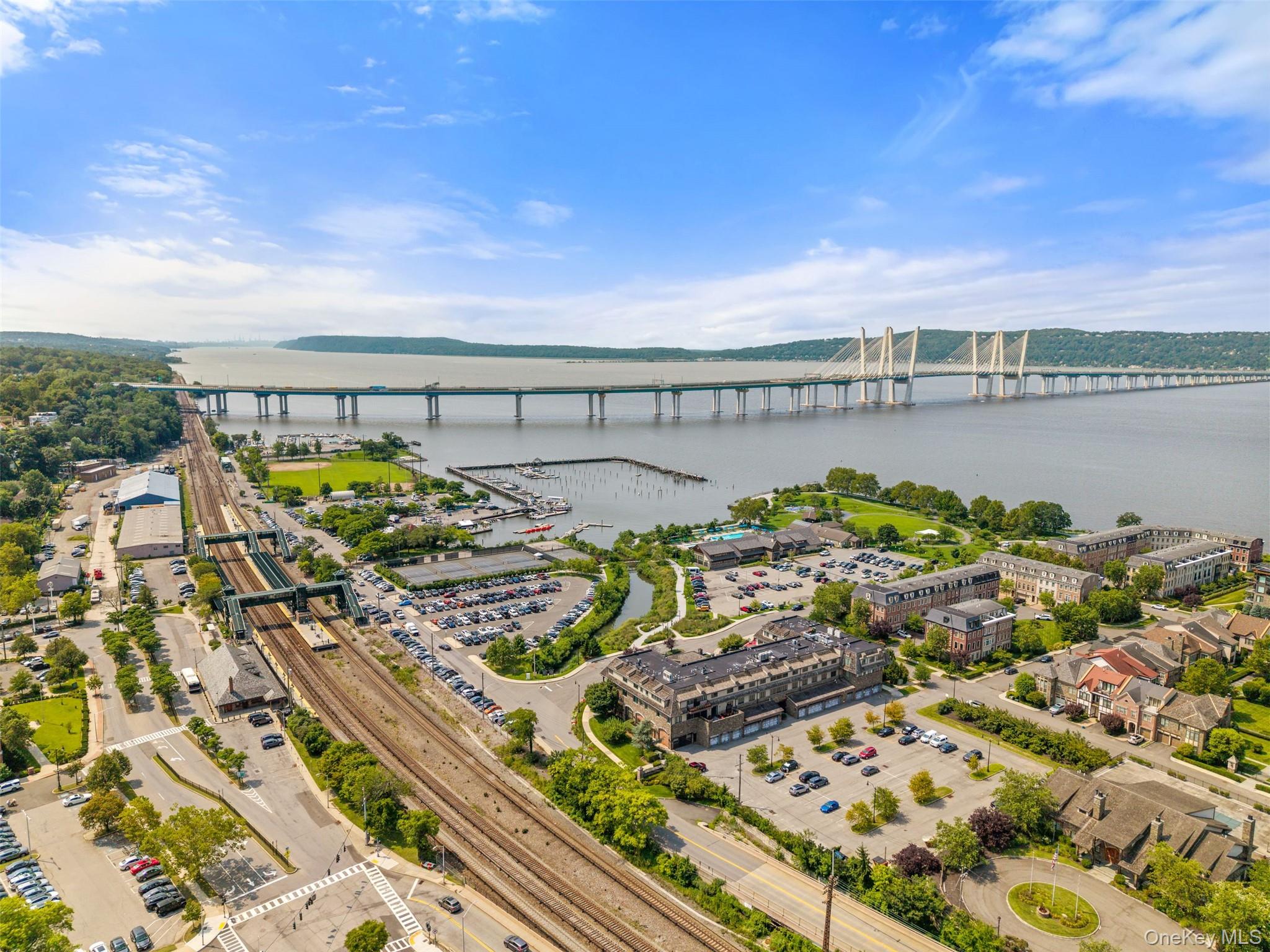 127 W Main Street Unit: 200