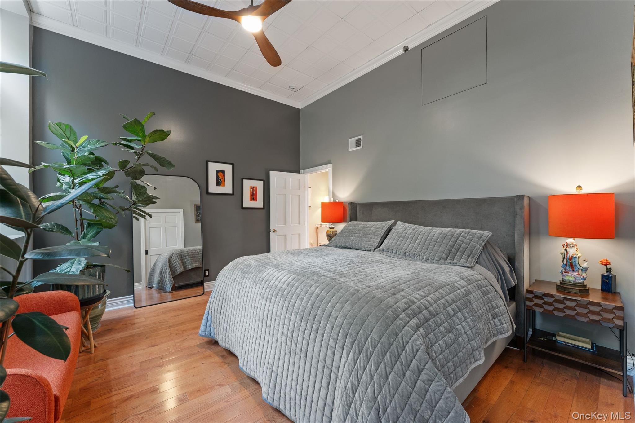 88 Broadway Unit: 2B