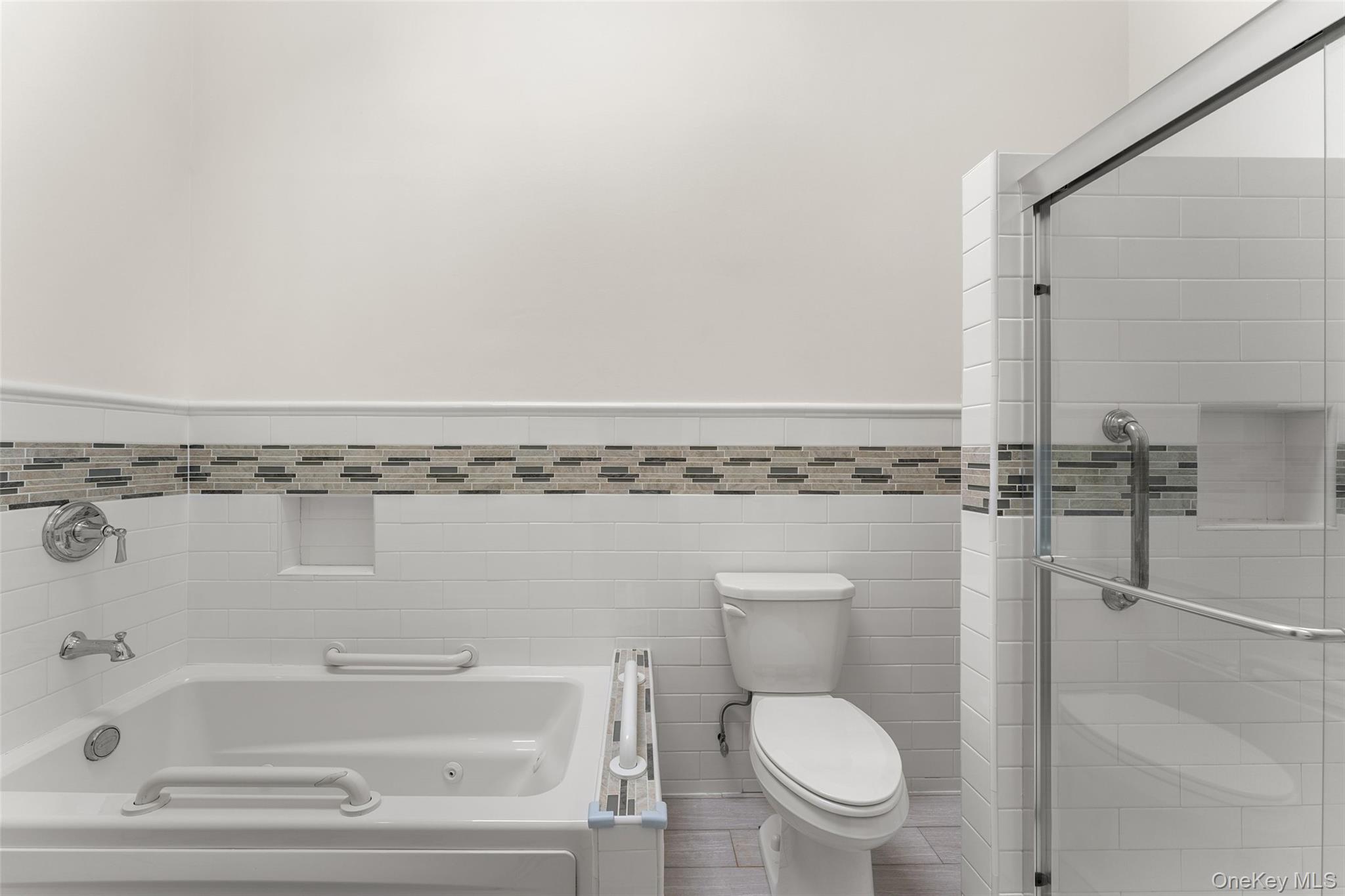 160 N Route 303 Unit: 4