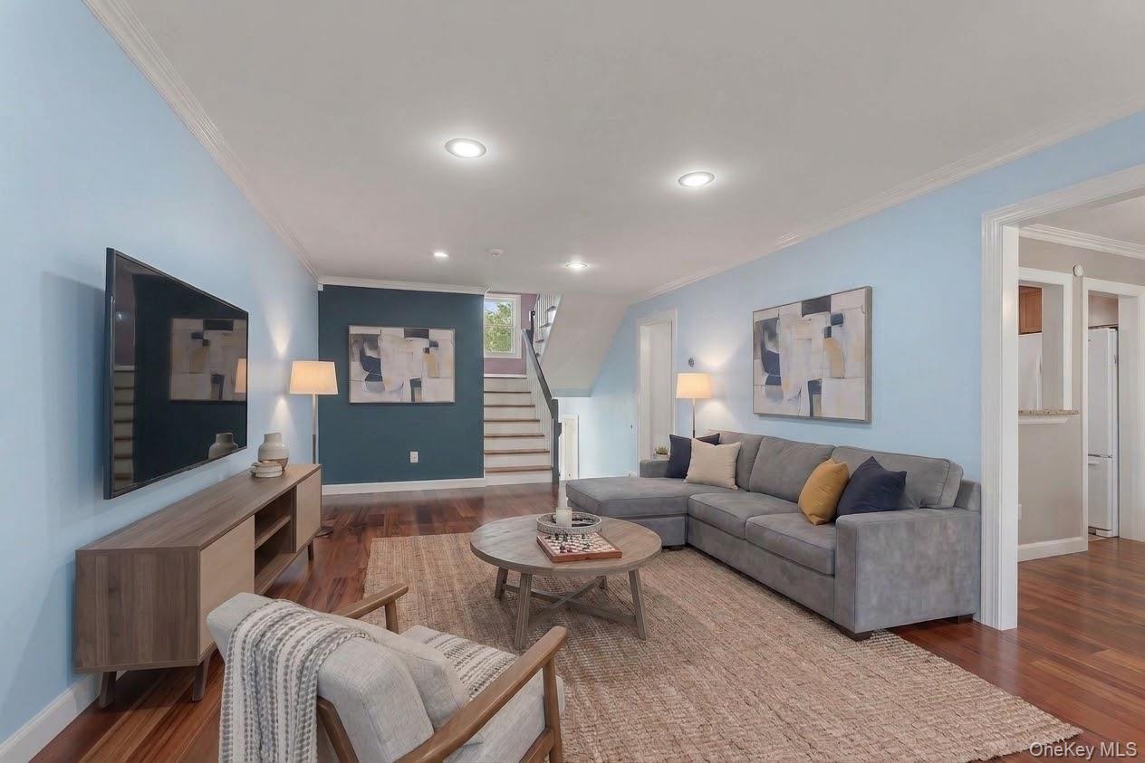 160 N Route 303 Unit: 4