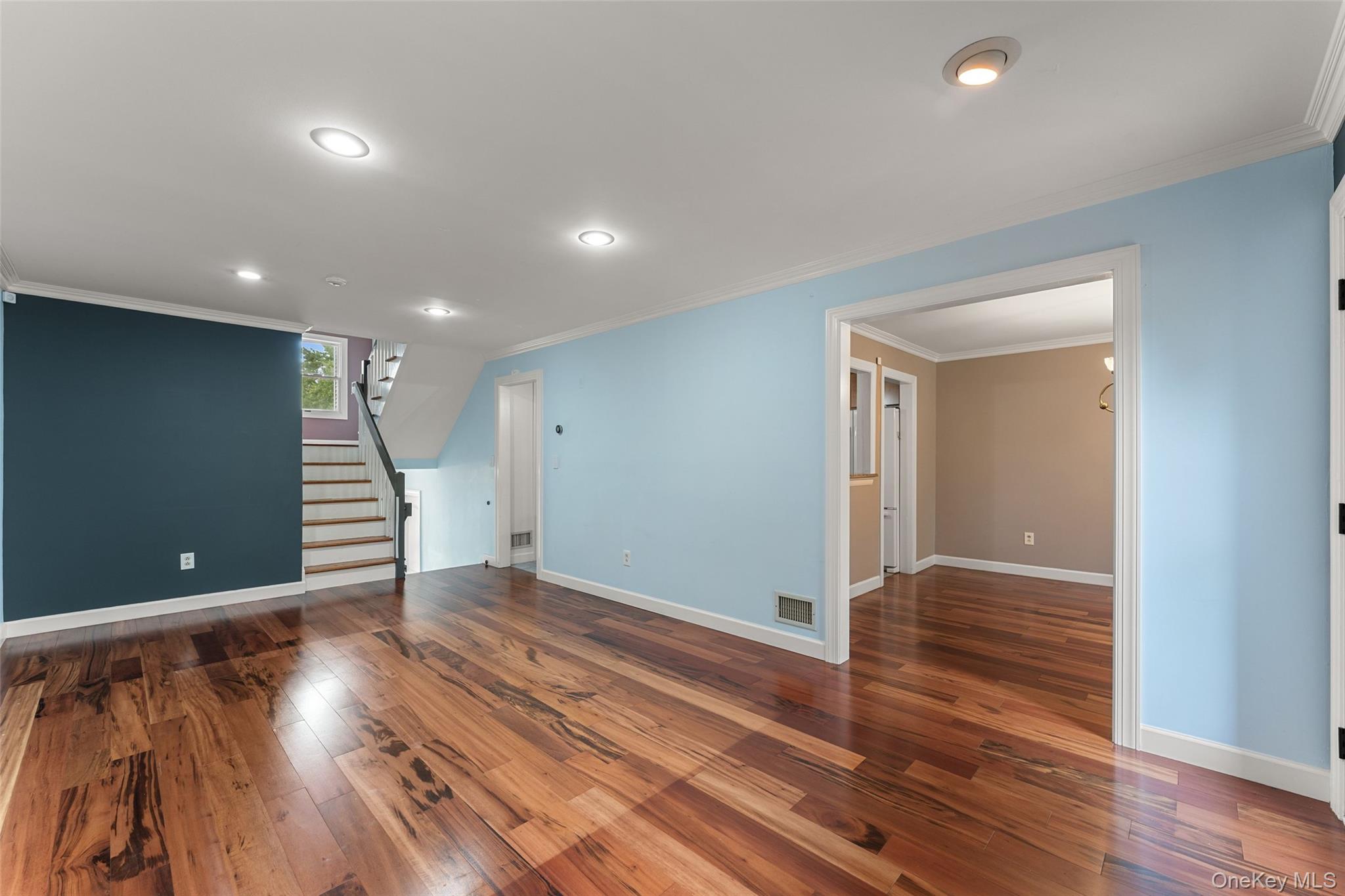 160 N Route 303 Unit: 4