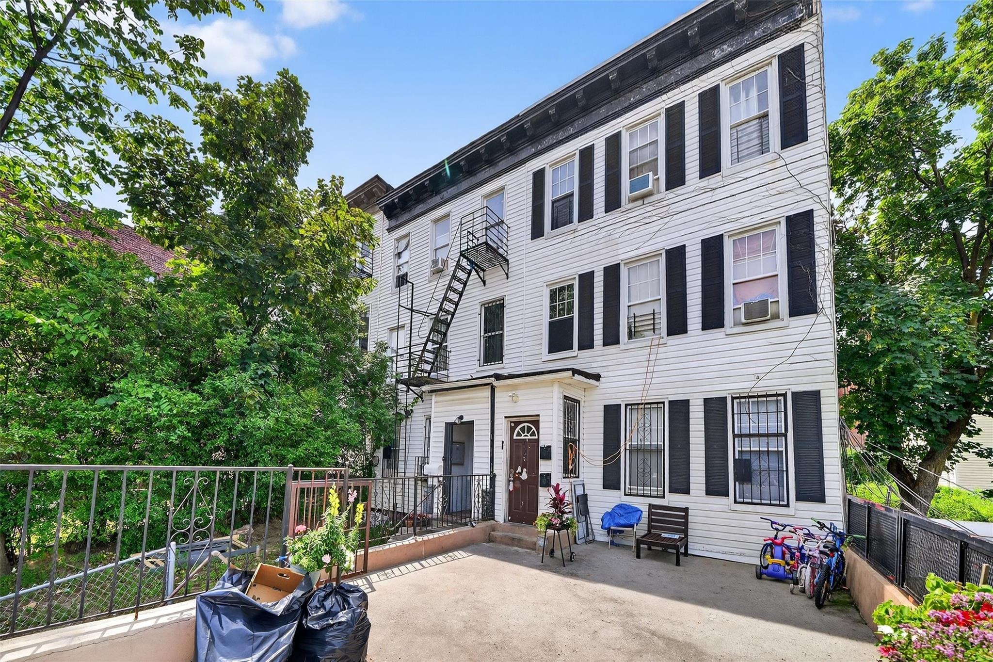 58 Herriot Street