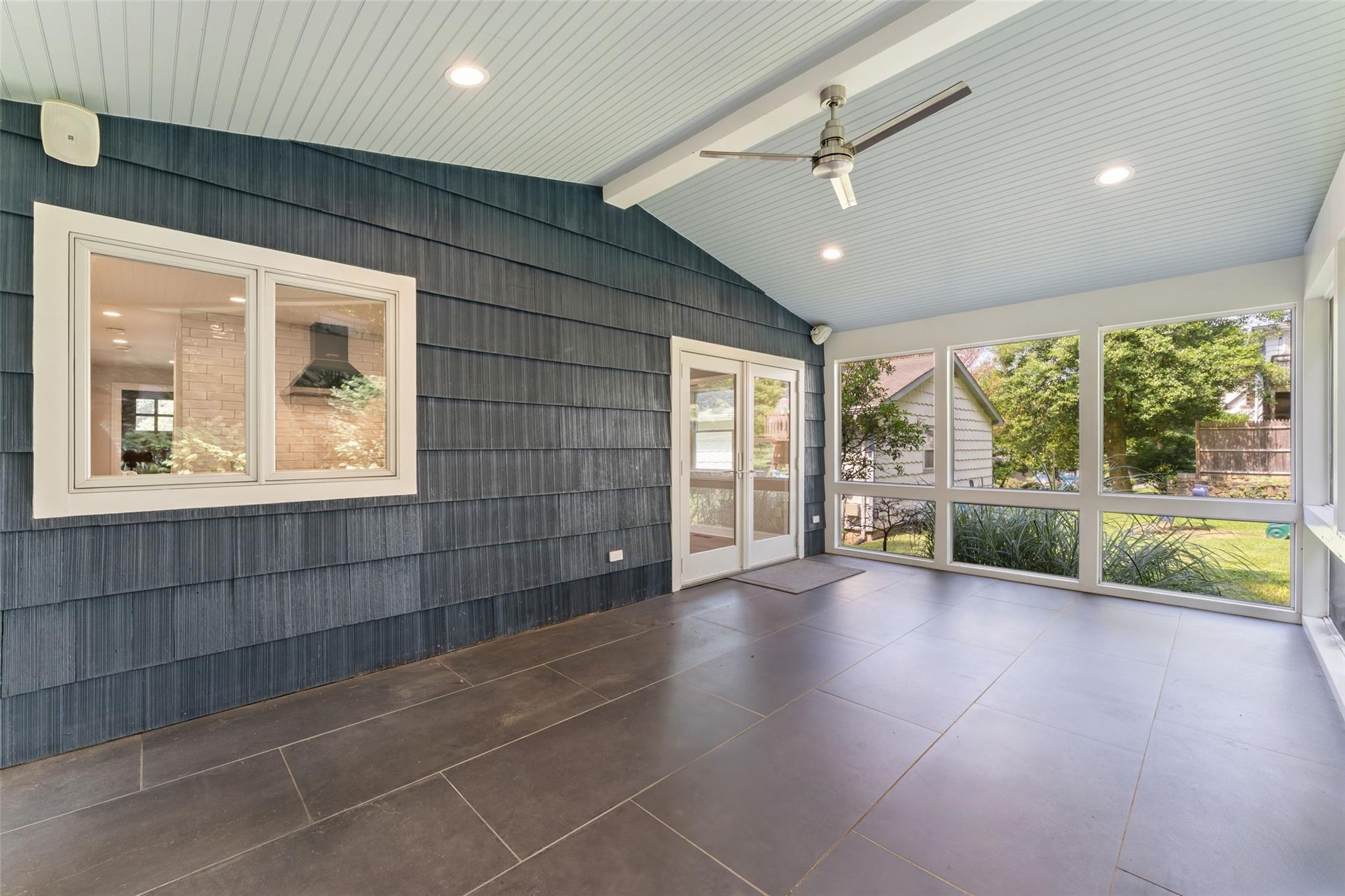 140 Leroy Avenue