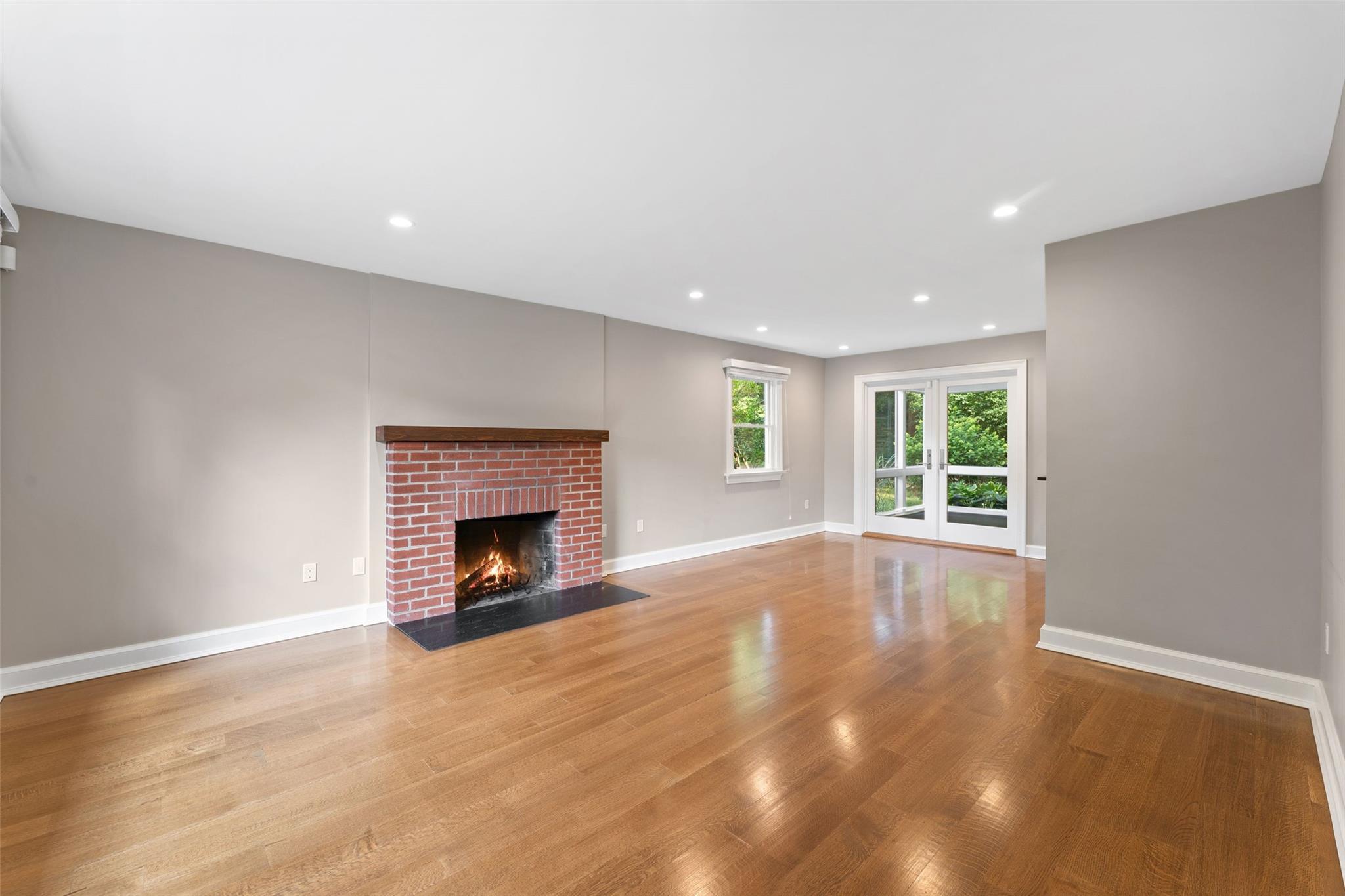 140 Leroy Avenue