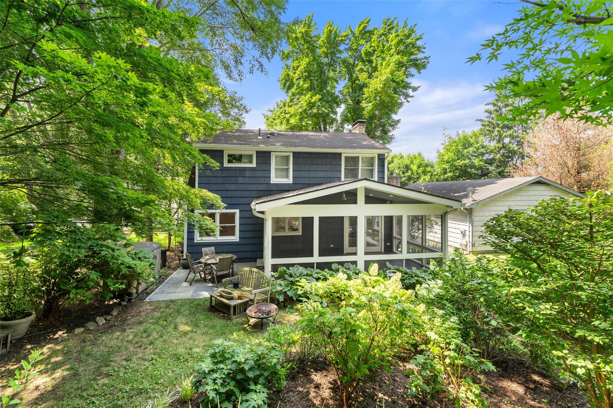 140 Leroy Avenue