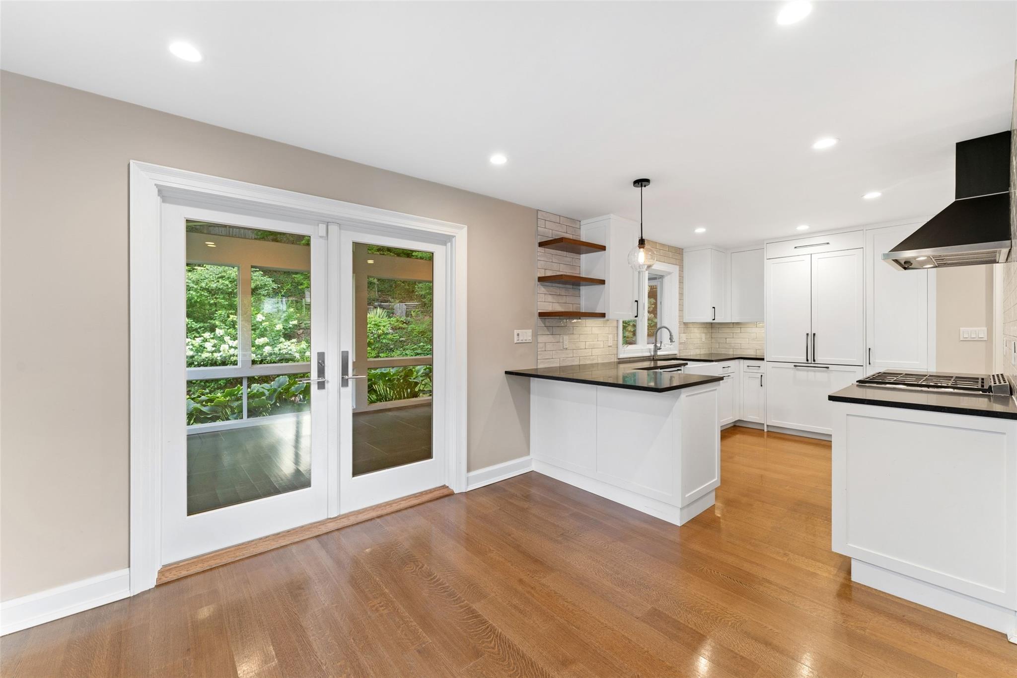 140 Leroy Avenue