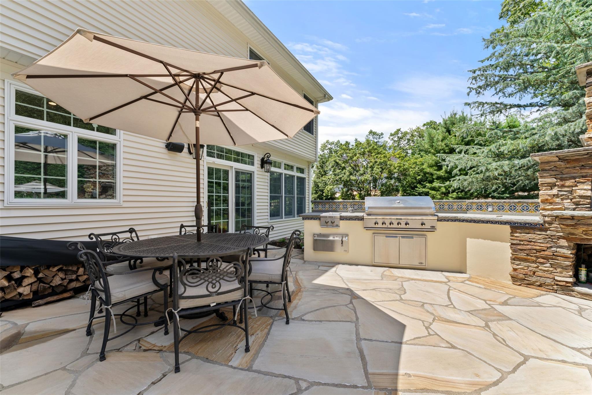 22 Perrins Peak Road