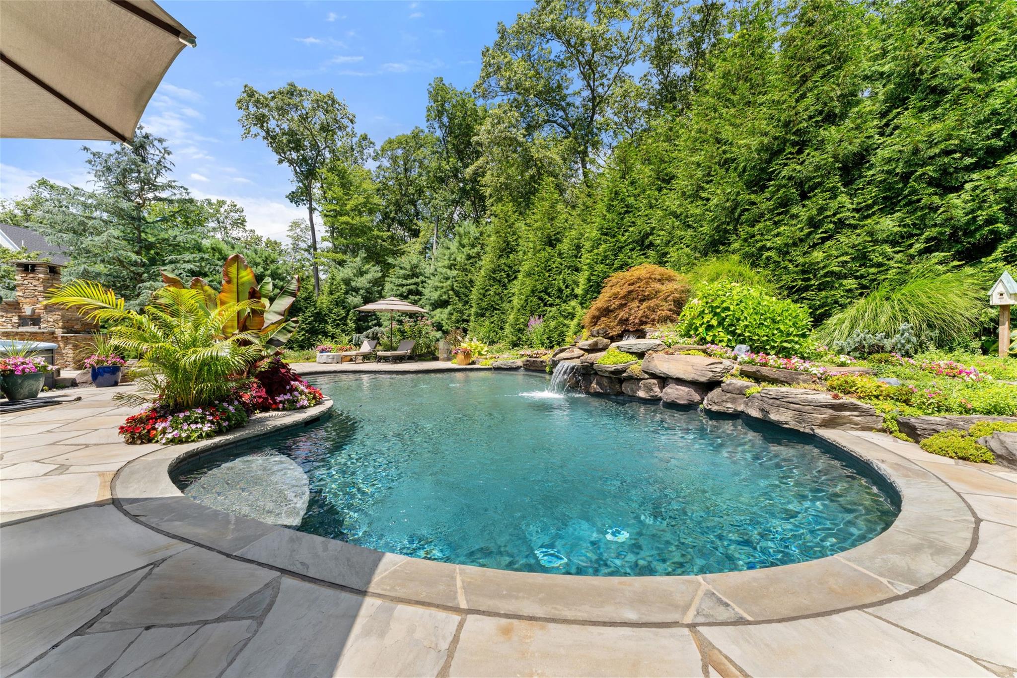 22 Perrins Peak Road