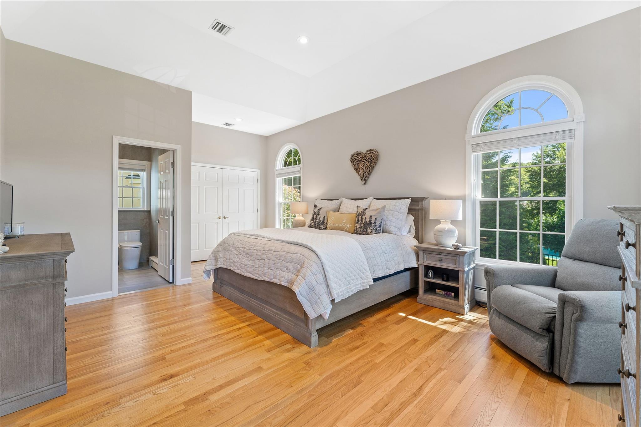 22 Perrins Peak Road
