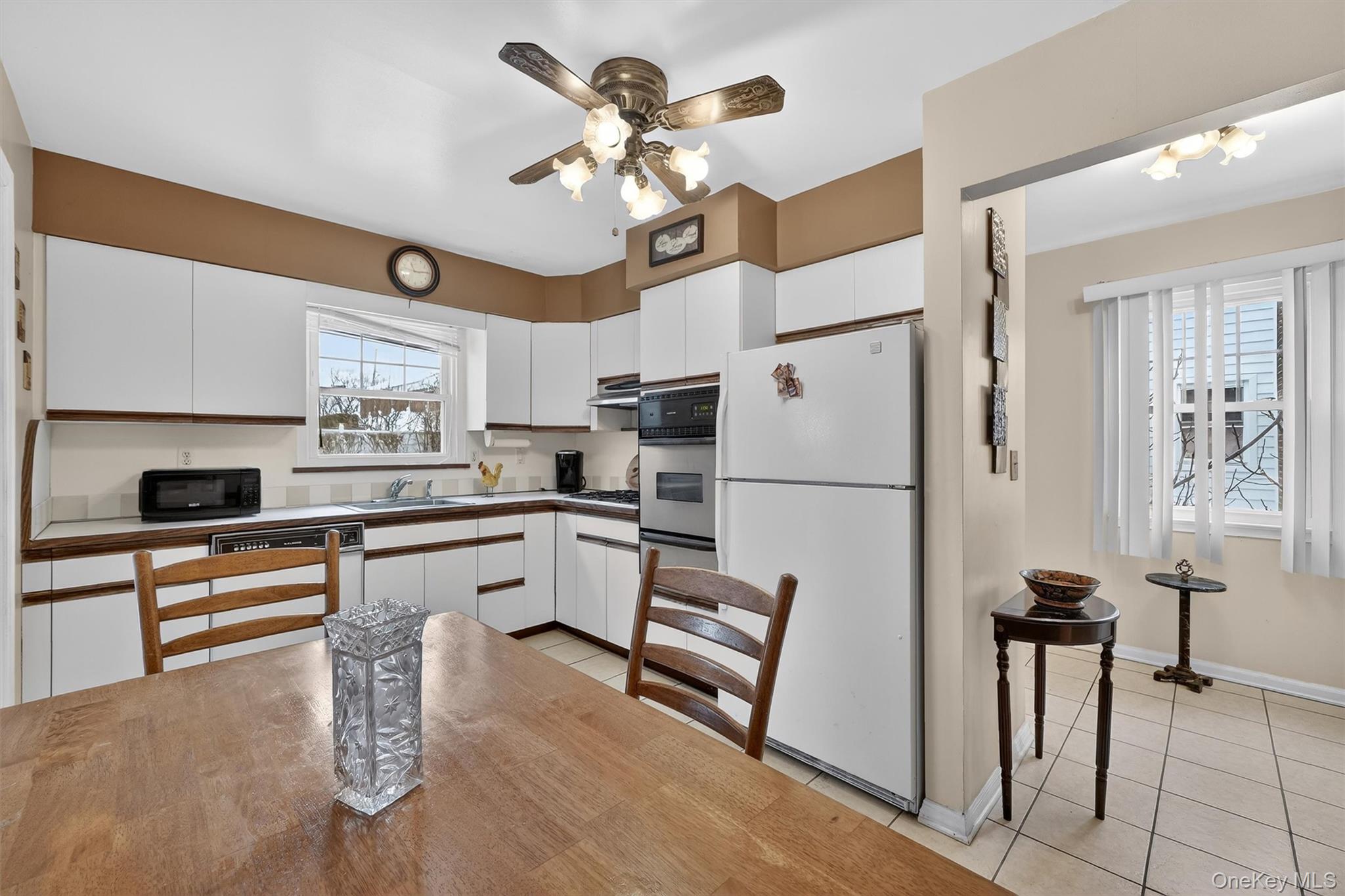 40 AKA 38 Grange Avenue