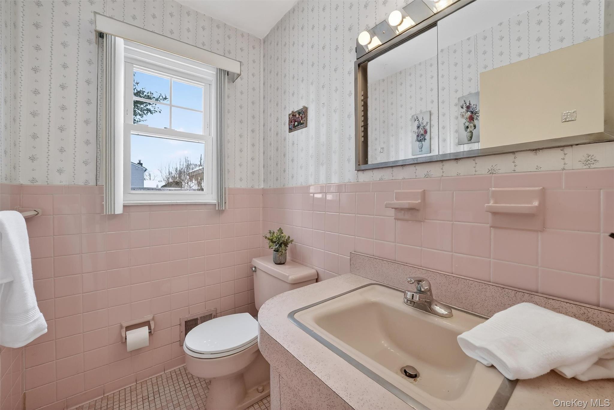 40 AKA 38 Grange Avenue