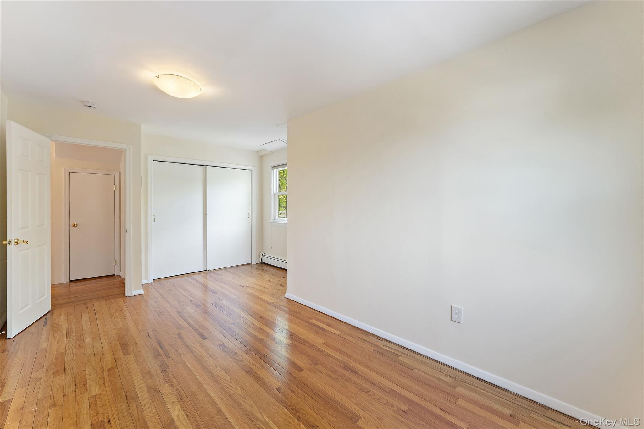 91 S Buckhout Street
