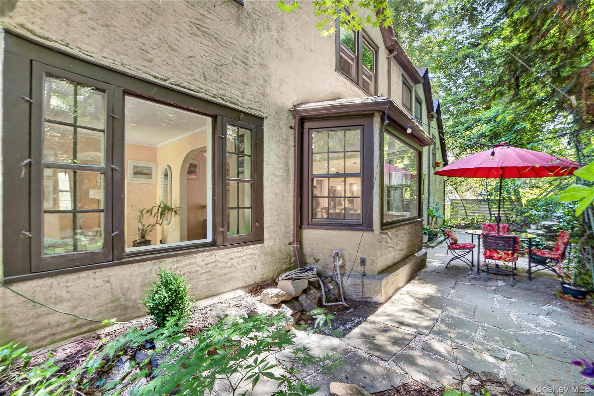 77 Edgemont Road