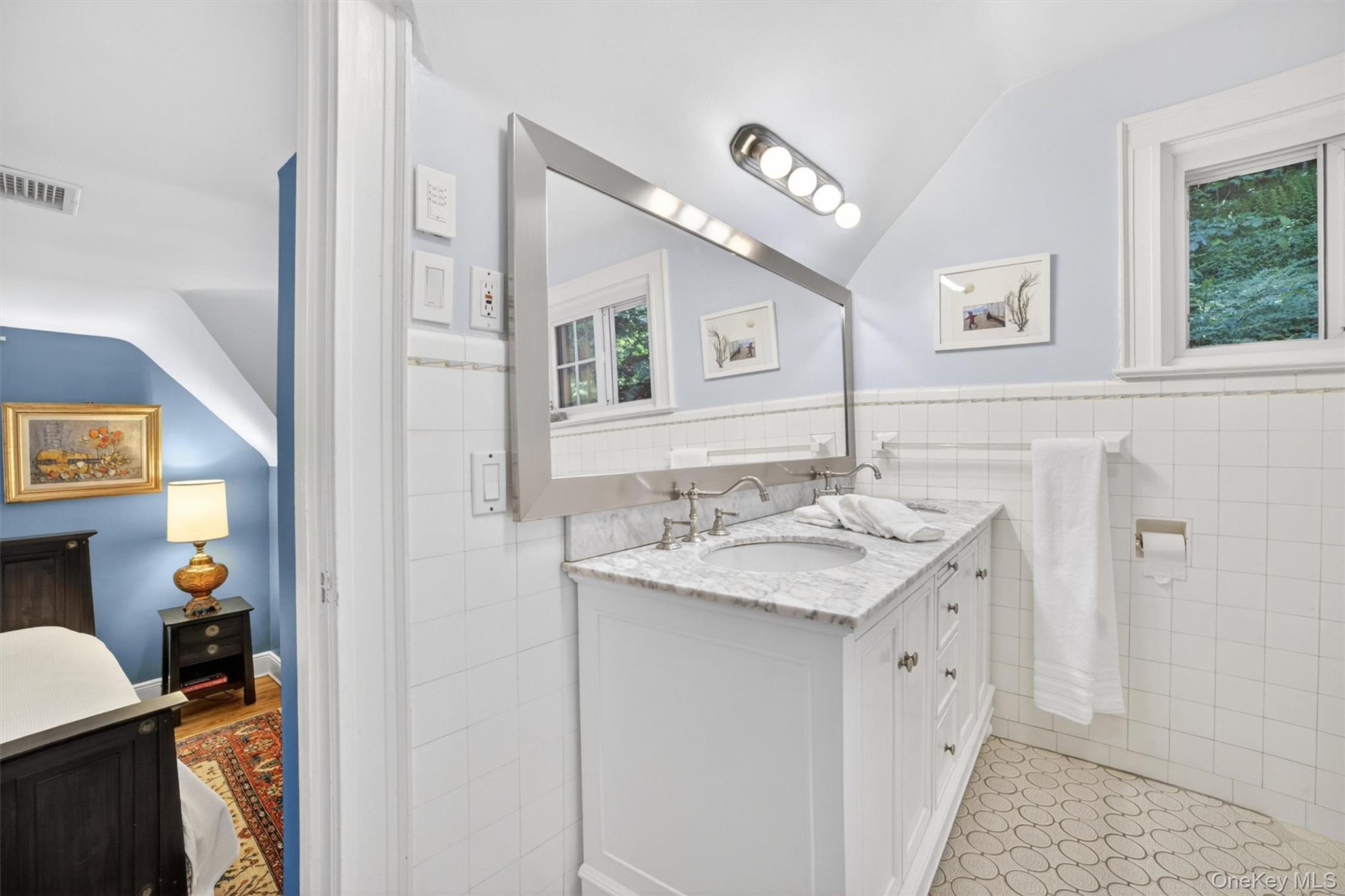 77 Edgemont Road