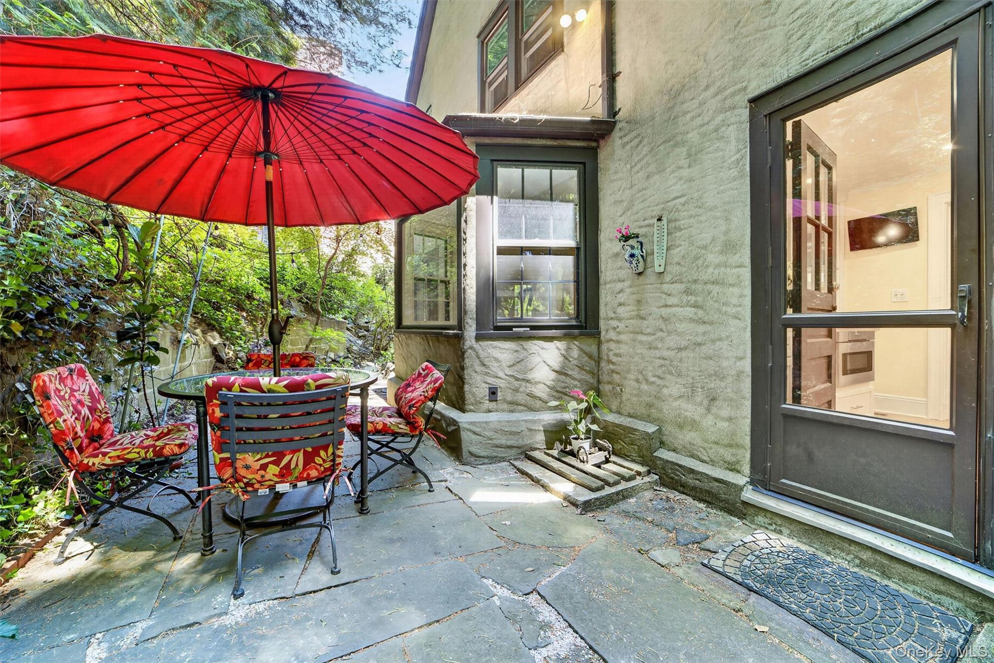 77 Edgemont Road