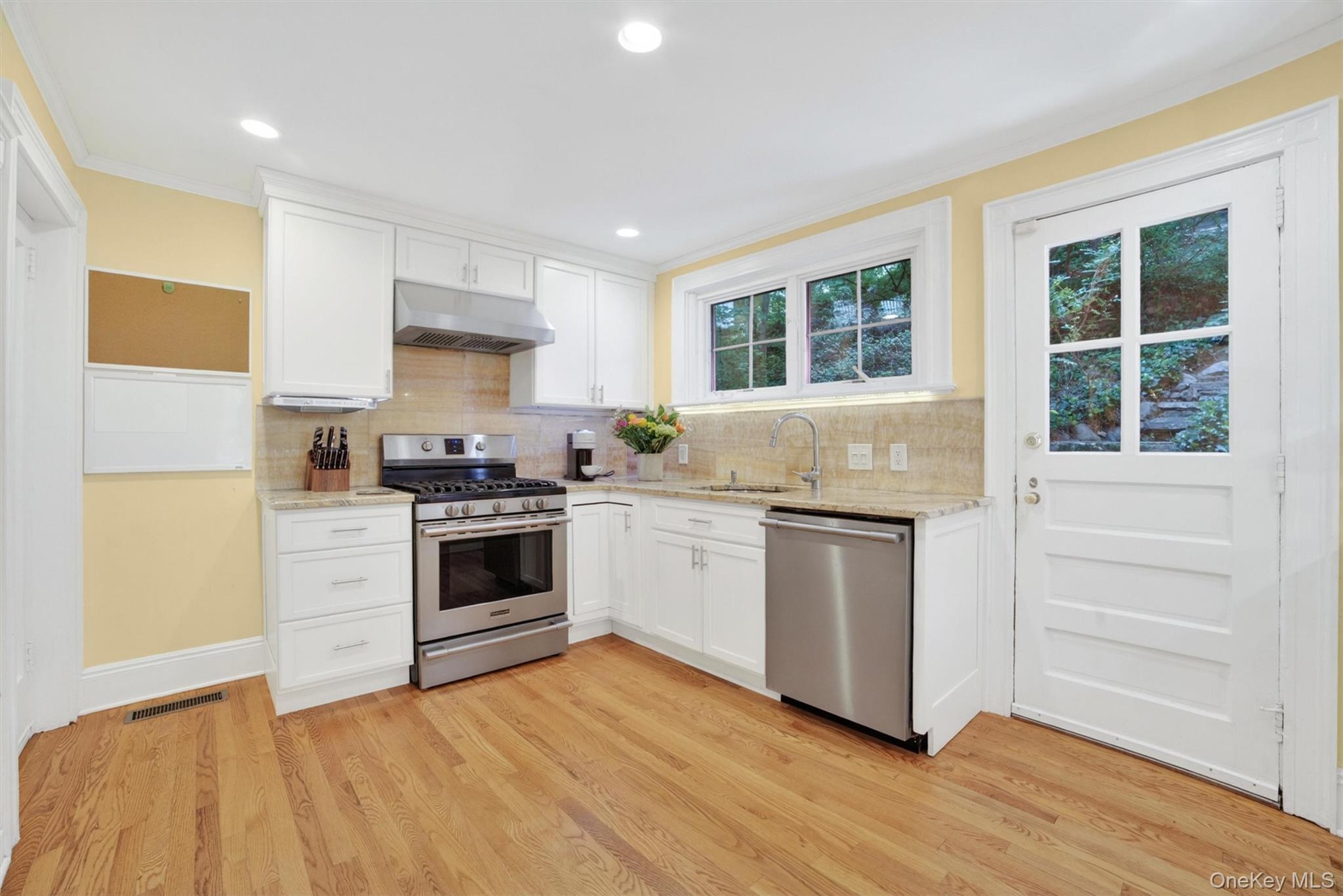 77 Edgemont Road