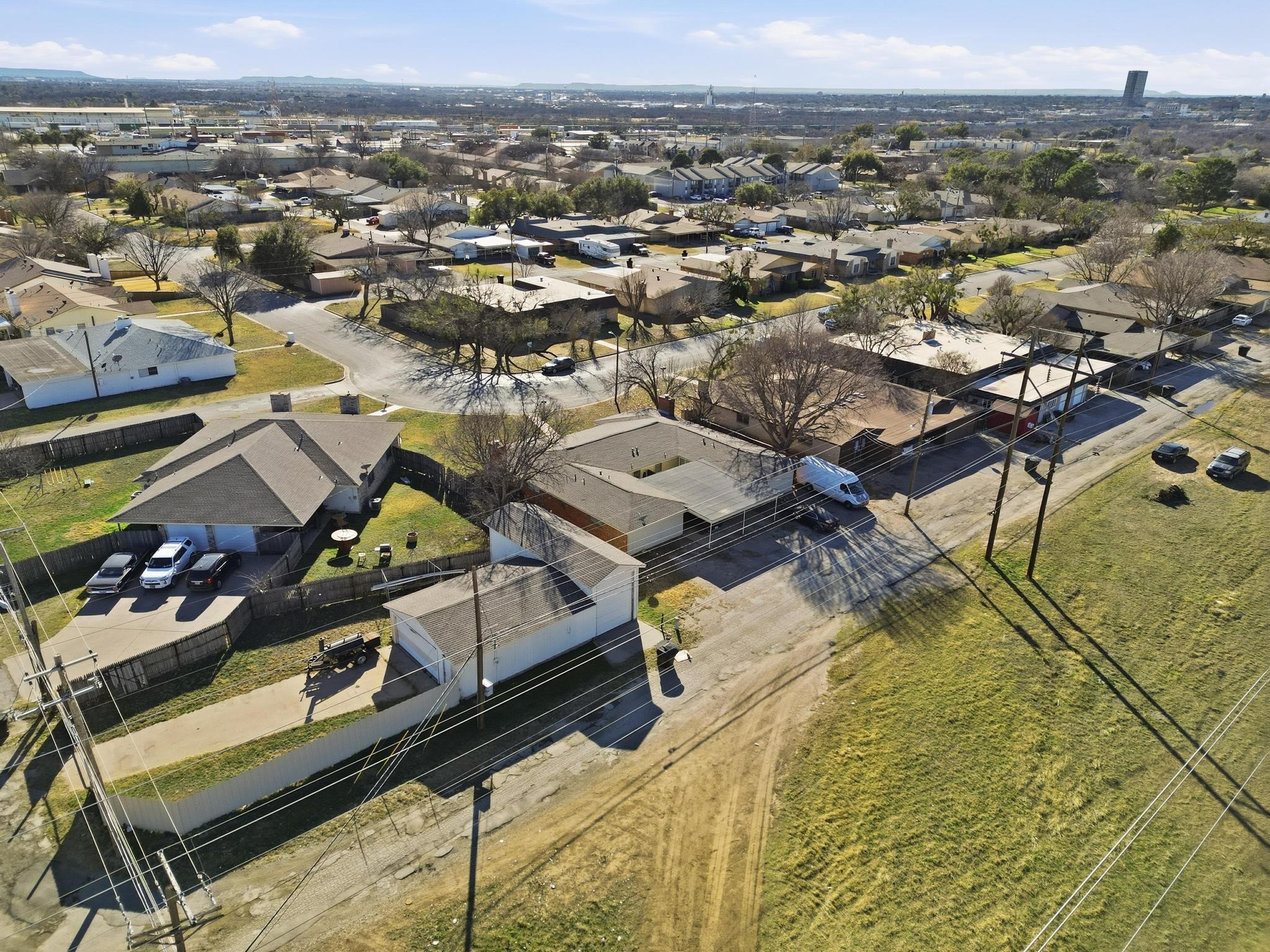 858-860 Vista Lane