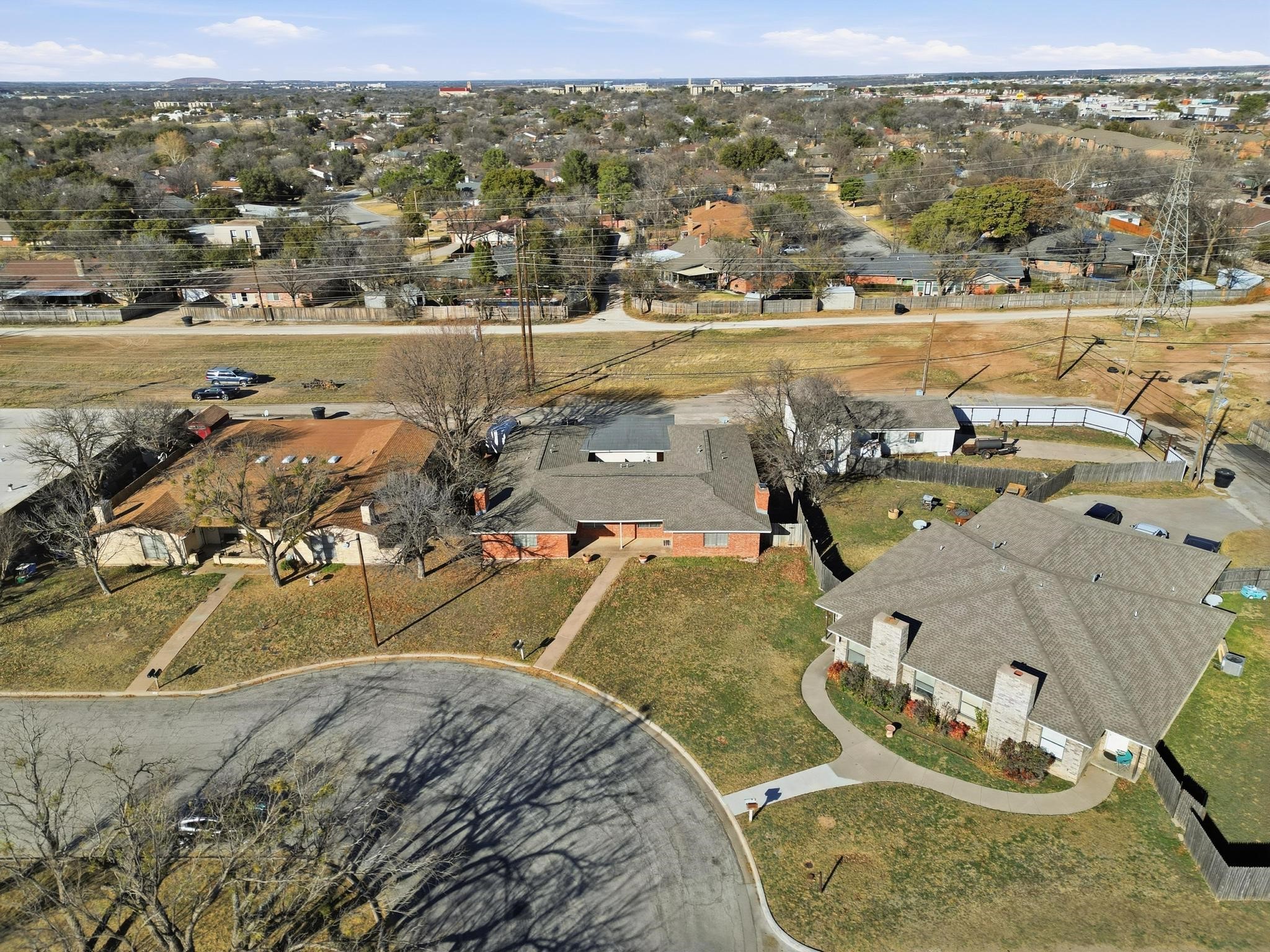 858-860 Vista Lane