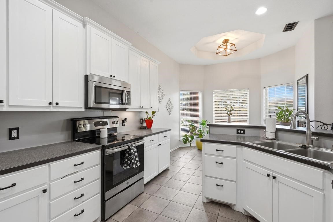4917 Crystal Creek