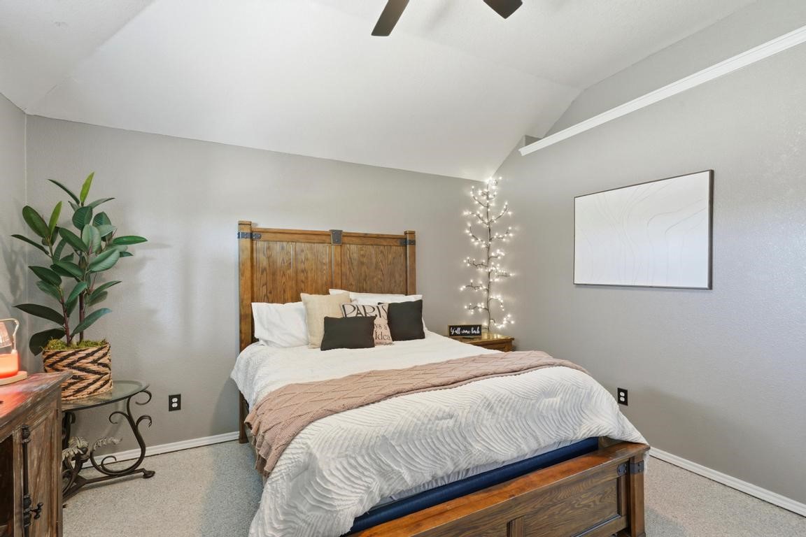 4917 Crystal Creek