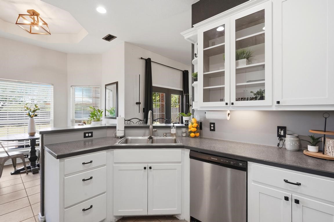 4917 Crystal Creek