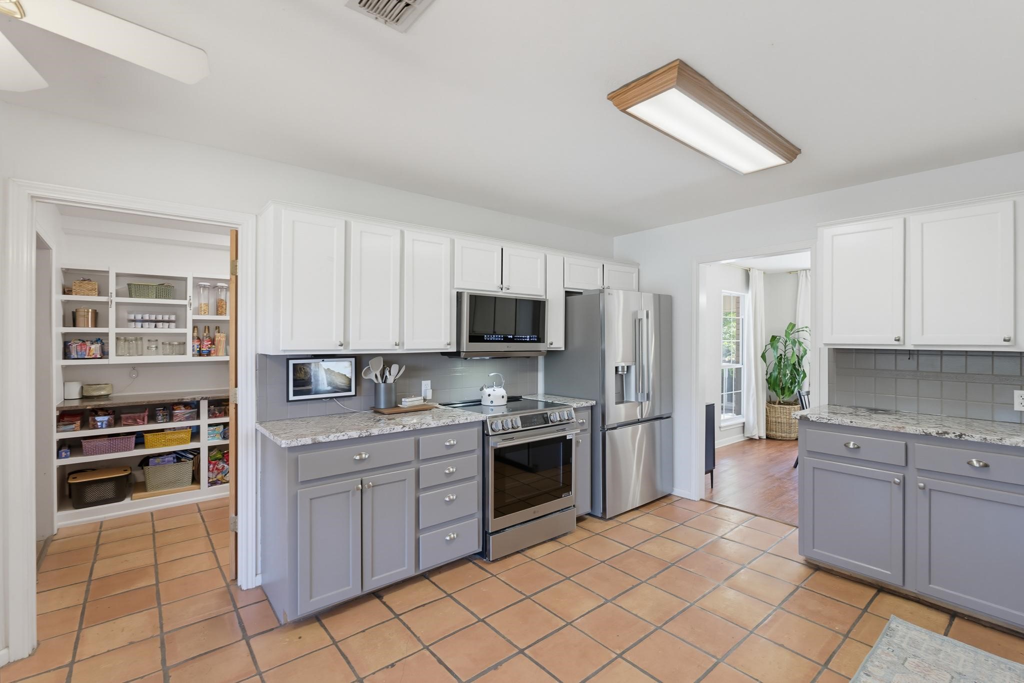 1361 Larned Lane