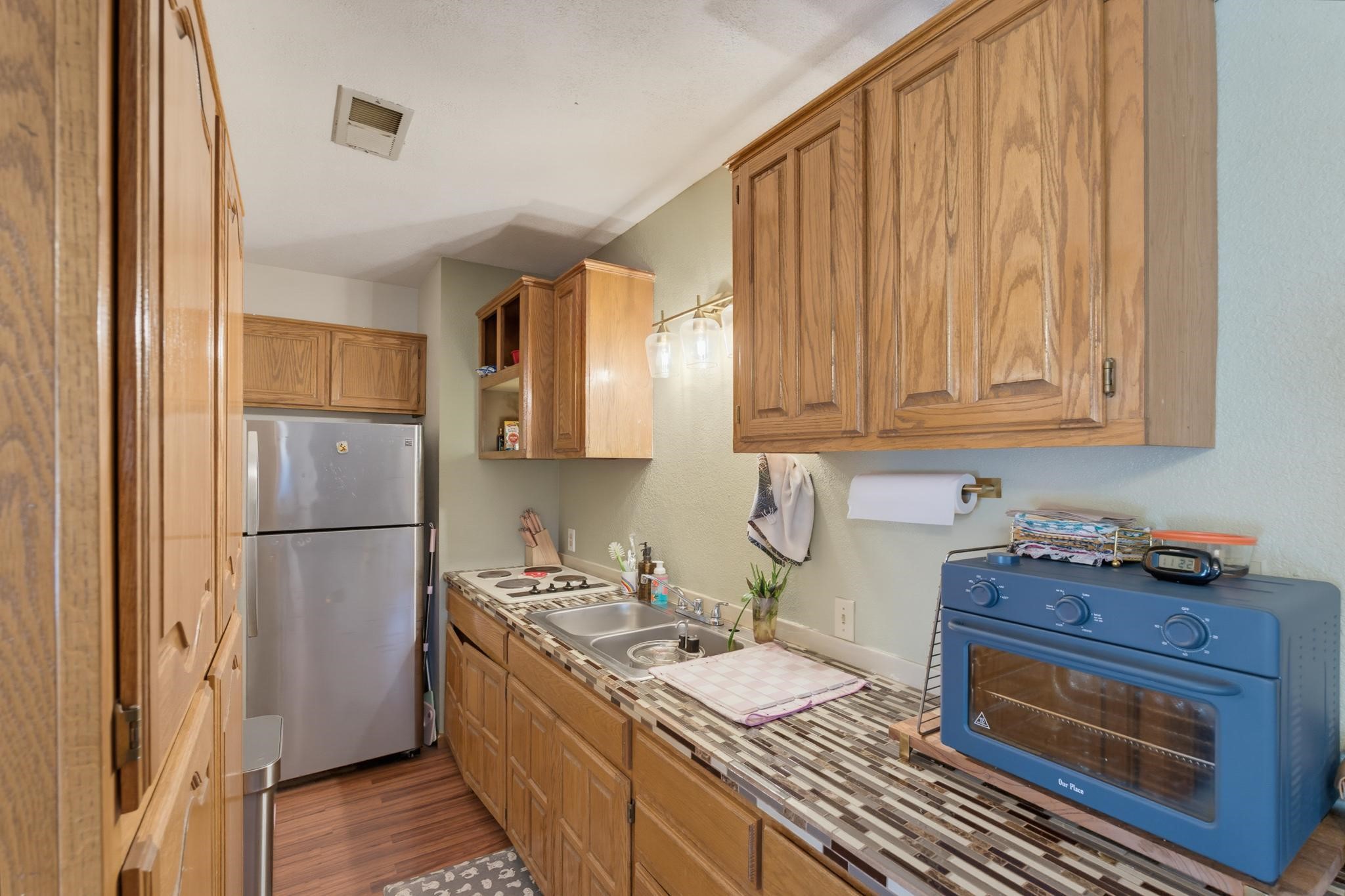 1361 Larned Lane