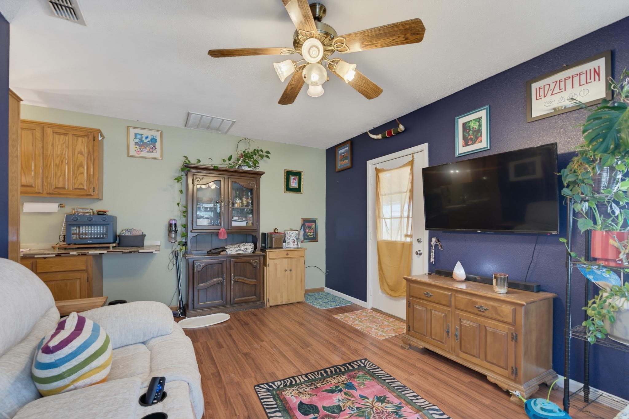 1361 Larned Lane