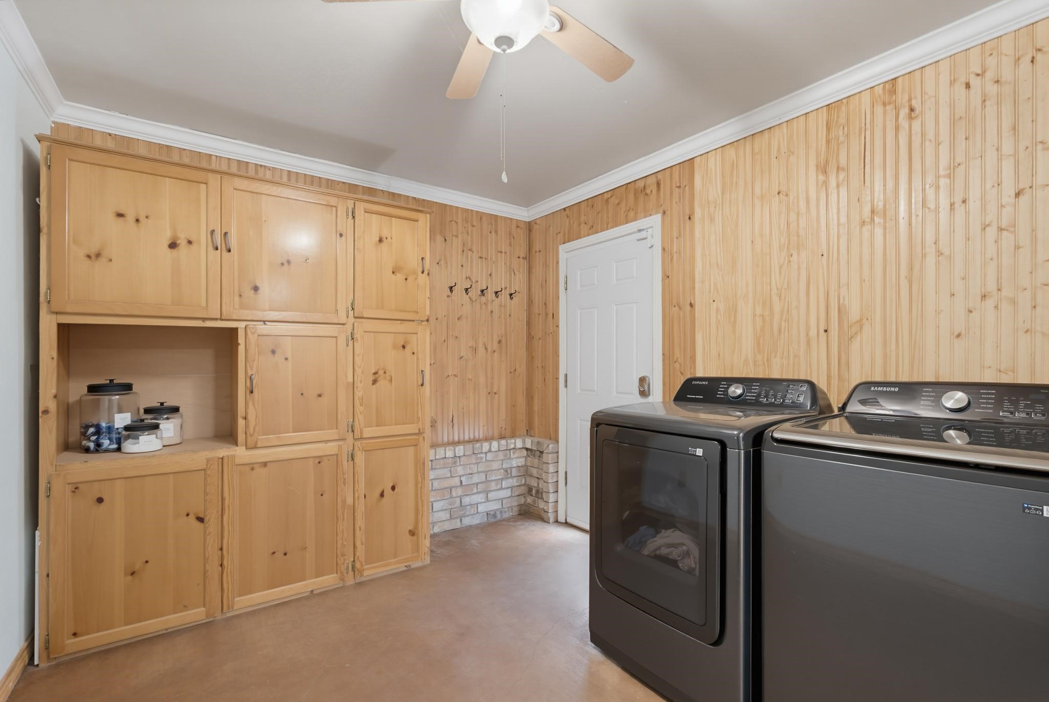 1361 Larned Lane