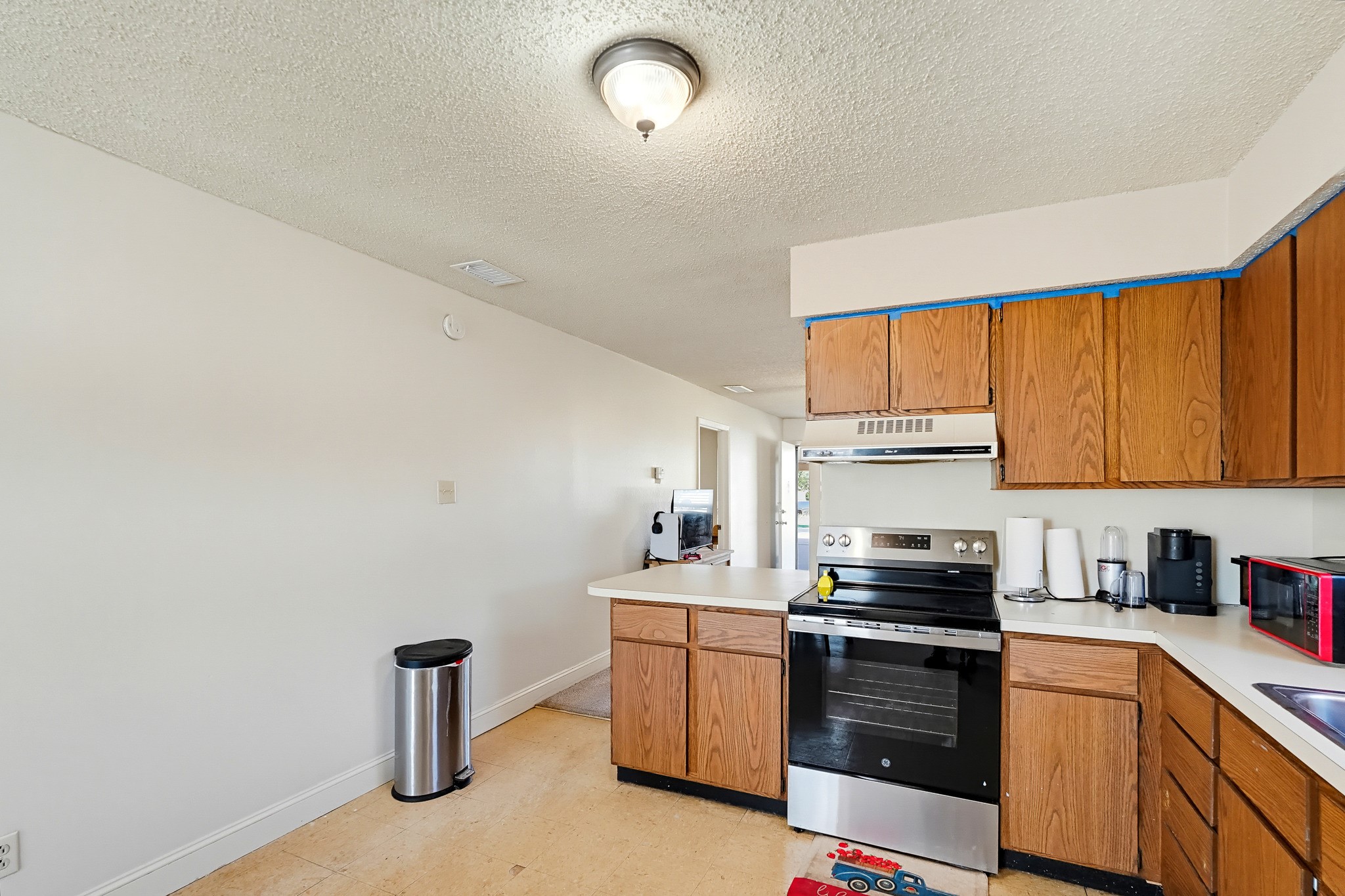 725 Chaparral Circle 725/727