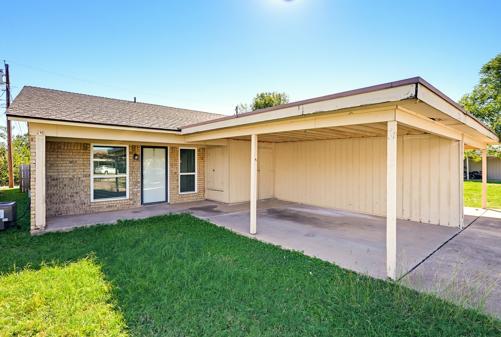 725 Chaparral Circle 725/727