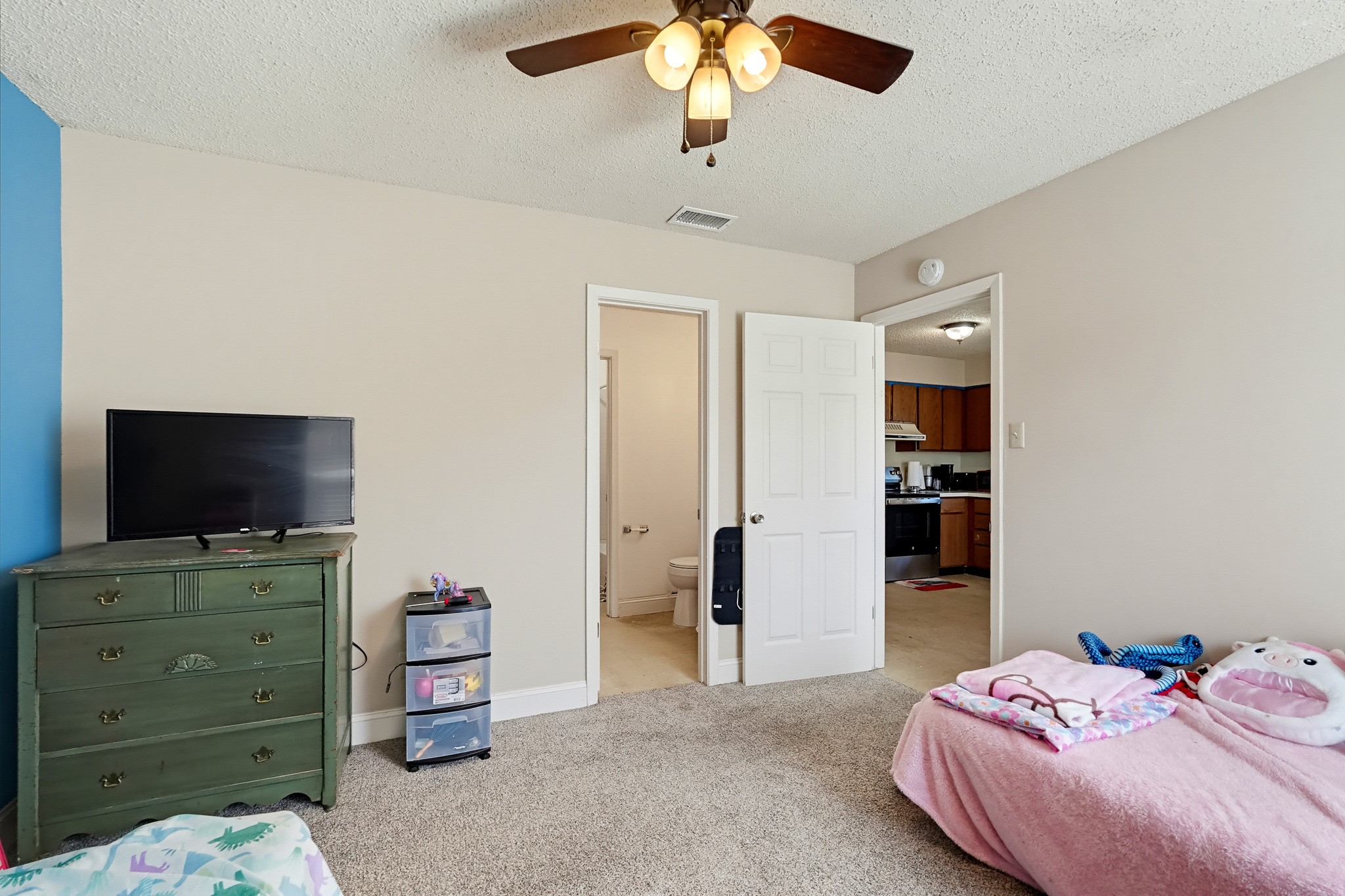 725 Chaparral Circle 725/727