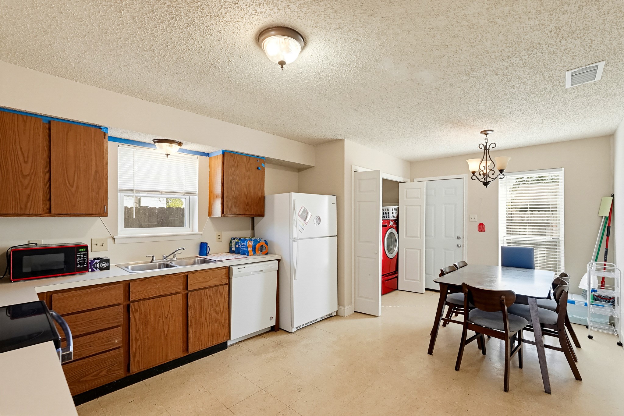 725 Chaparral Circle 725/727
