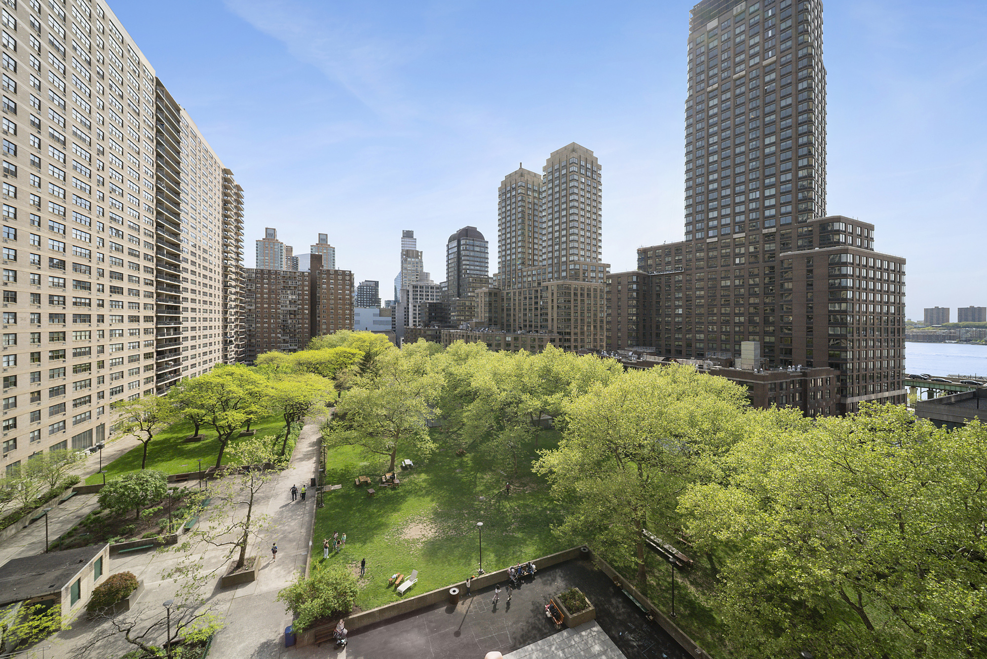 205 W End Avenue 8K