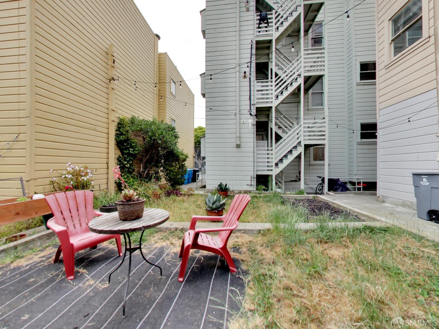 1700-1704 Filbert Street