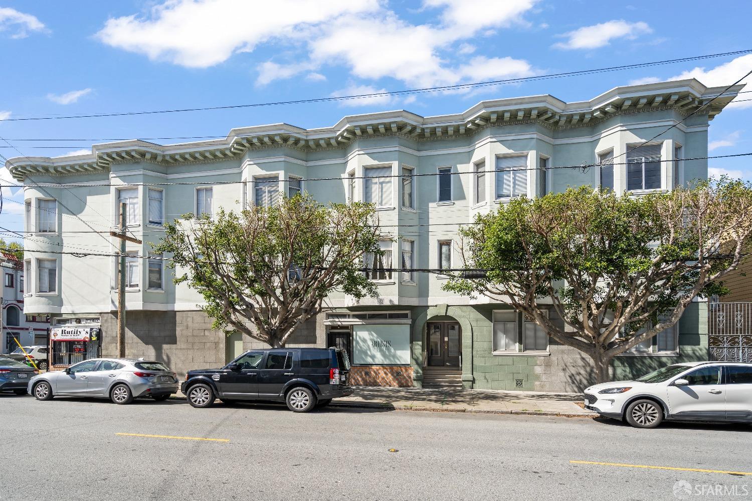 1700-1704 Filbert Street