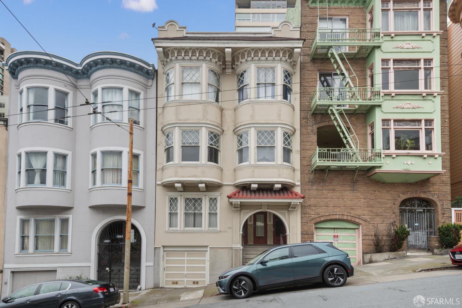 1067-1071 Union Street