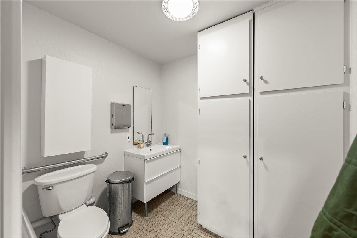 3450 3rd Street 3D