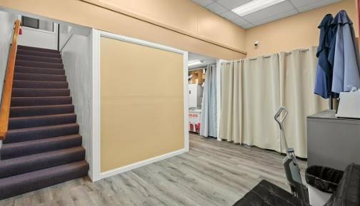 168 W 25th AVE