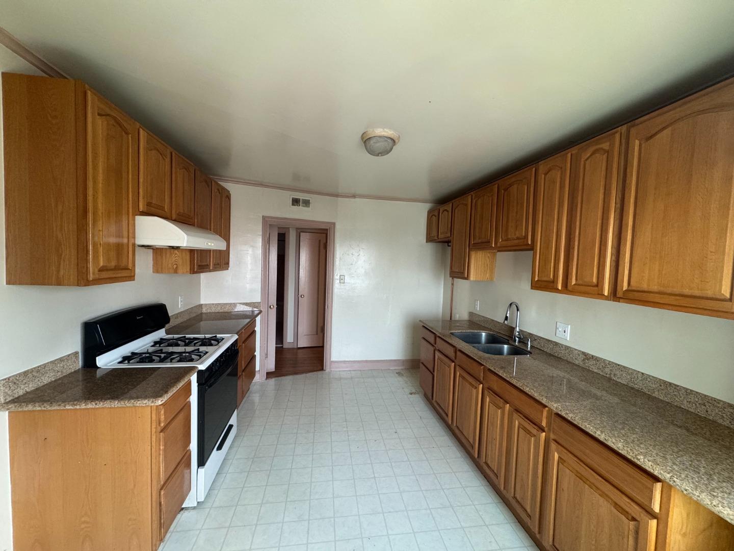 729-733 Randolph ST