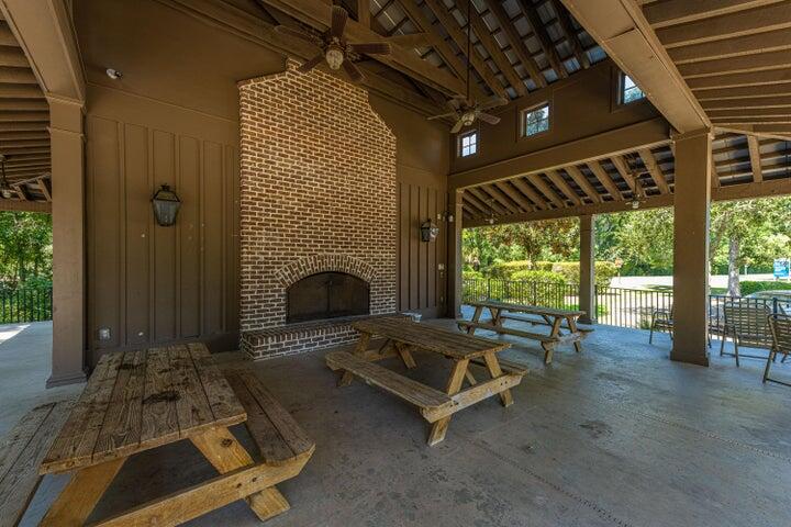 1825 Ground Pine Drive