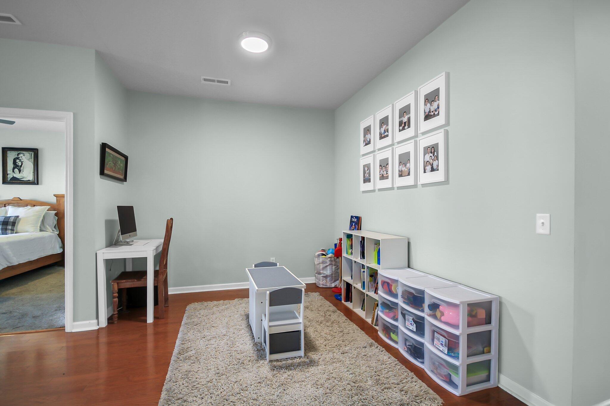 1825 Ground Pine Drive