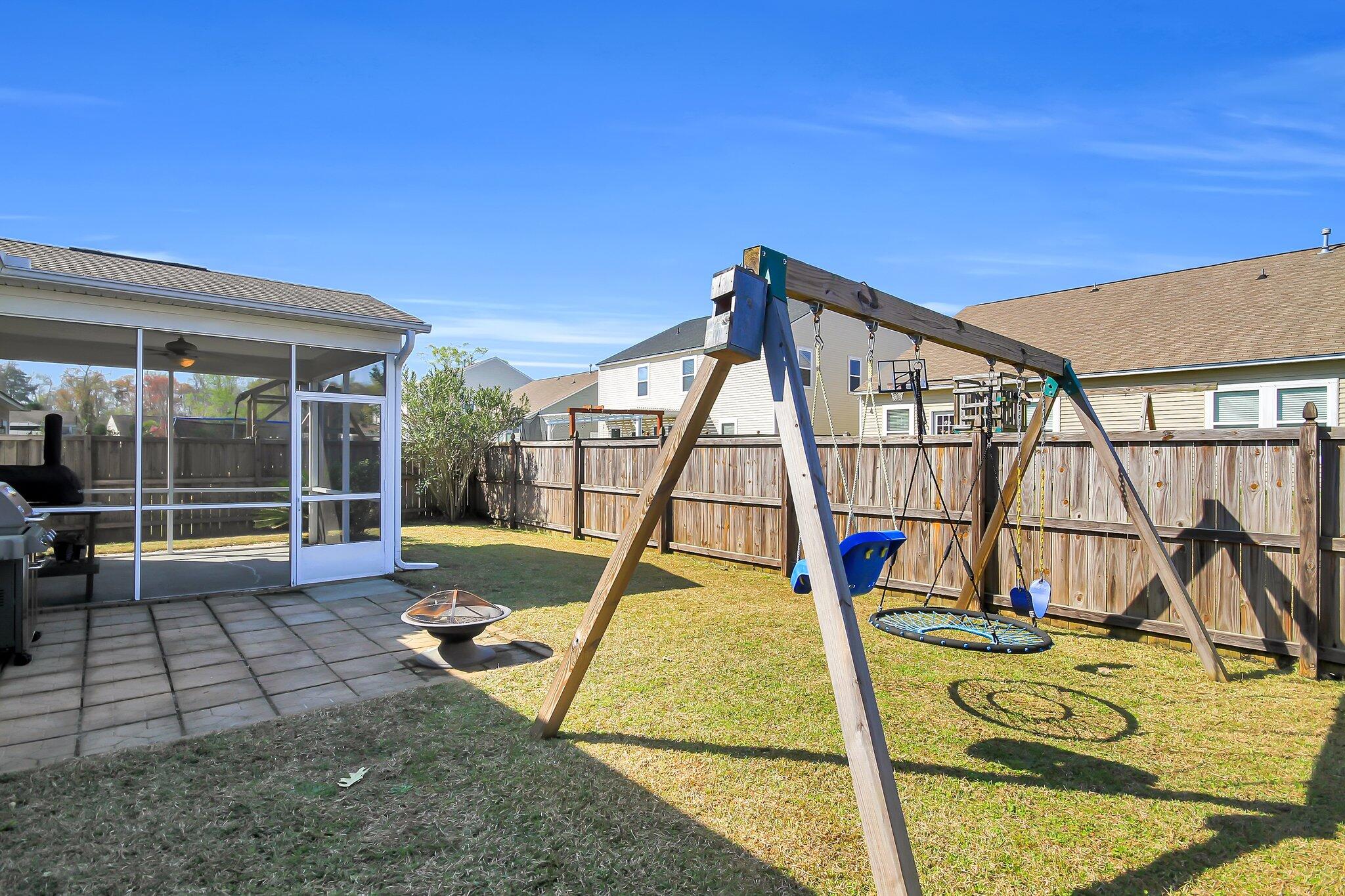 1825 Ground Pine Drive