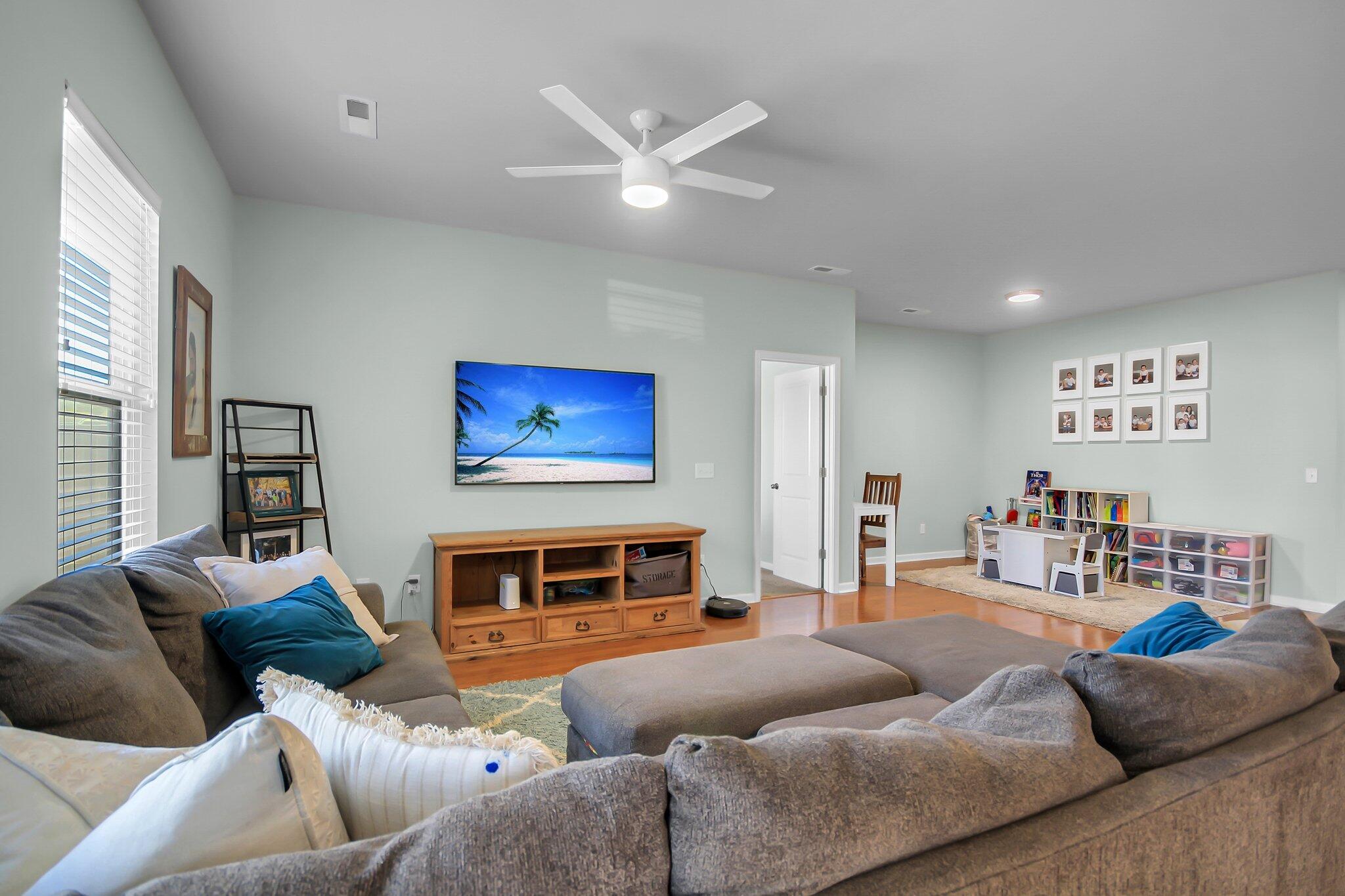 1825 Ground Pine Drive